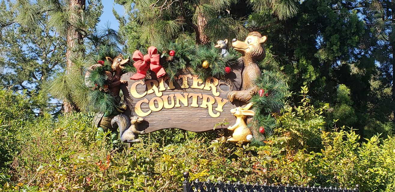 , Disneyland Resort Update: Christmas and Projects About to Unwrap