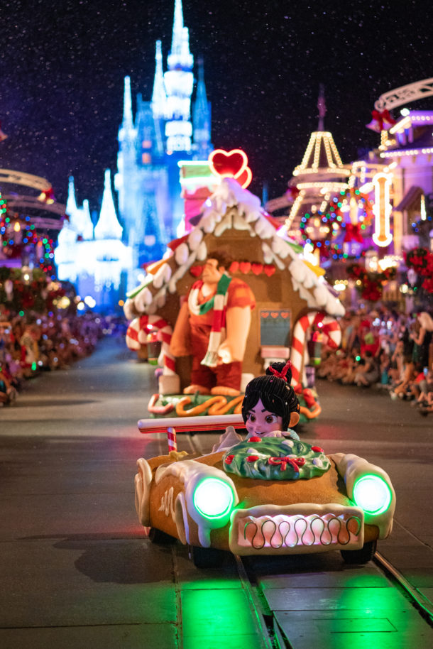 , Dateline Disney World &#8211; &#8216;Tis the Season at the Magic Kingdom