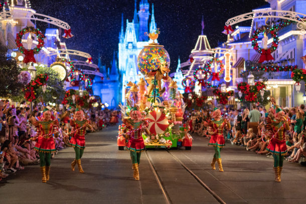 , Dateline Disney World &#8211; &#8216;Tis the Season at the Magic Kingdom