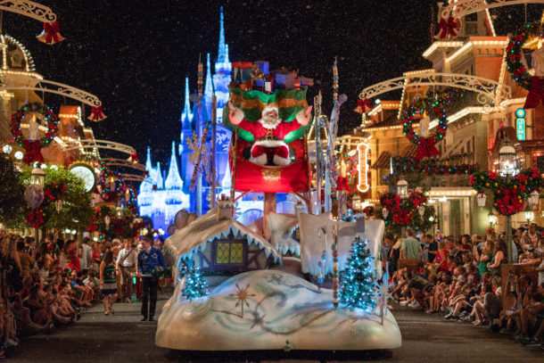 , Dateline Disney World – ‘Tis the Season at the Magic Kingdom