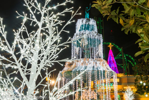 , A Knott’s Merry Farm Very Berry Christmas