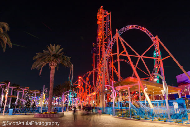 , A Knott’s Merry Farm Very Berry Christmas