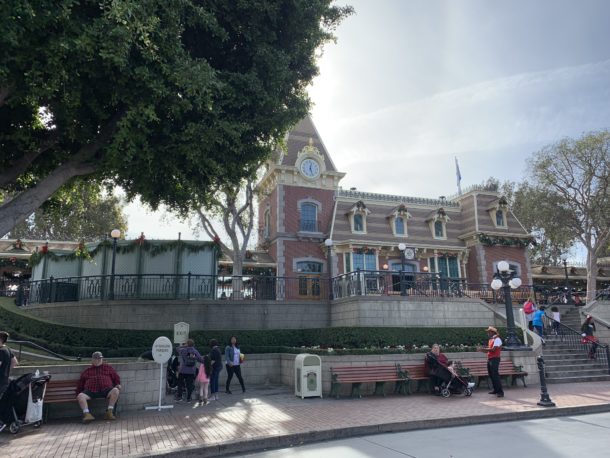 , Disneyland Update – Ralph Wrecks Christmas