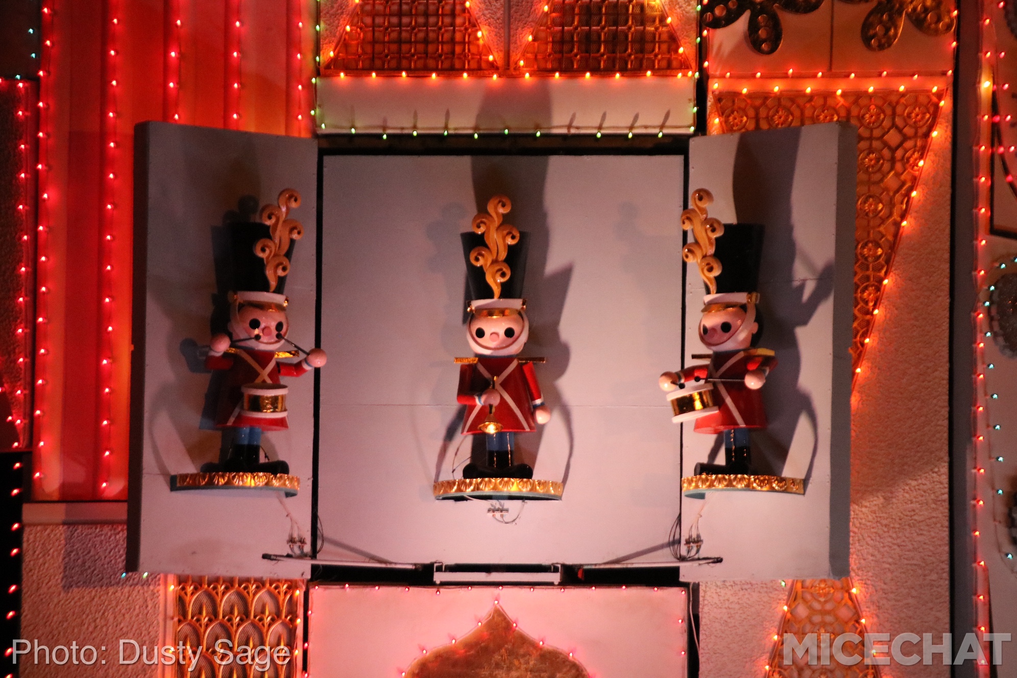 , Disneyland Resort Update: Return of the Holiday Crush