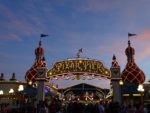 Luxo-Pixar-Pier-Sunset-Suzanne