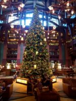 disneyland-Grand-Cal-tree