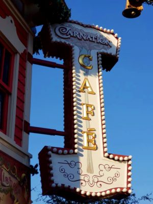 , Disneyland Update – Ralph Wrecks Christmas