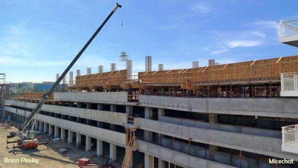 , Disneyland Update – Ralph Wrecks Christmas