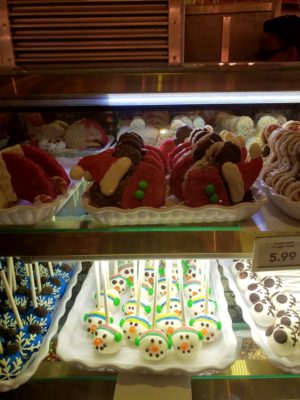 , Disneyland Update – Ralph Wrecks Christmas