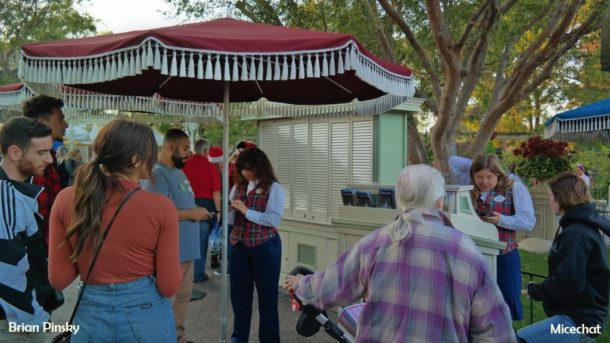 , Disneyland Update: The Year Disneyland Almost Killed Santa