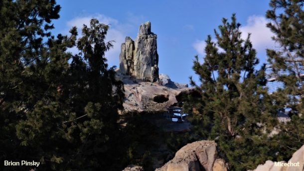 , Disneyland Update: The Year Disneyland Almost Killed Santa