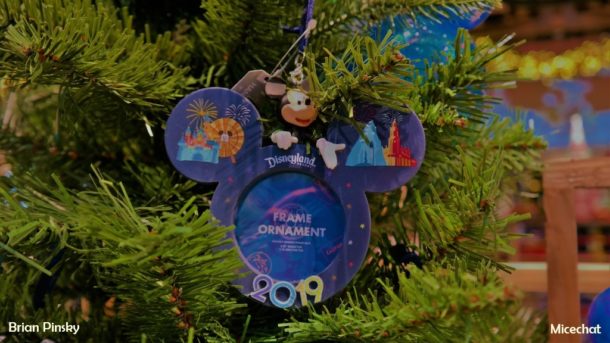 , Disneyland Update: The Year Disneyland Almost Killed Santa