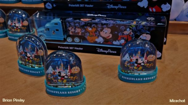 , Disneyland Update: The Year Disneyland Almost Killed Santa
