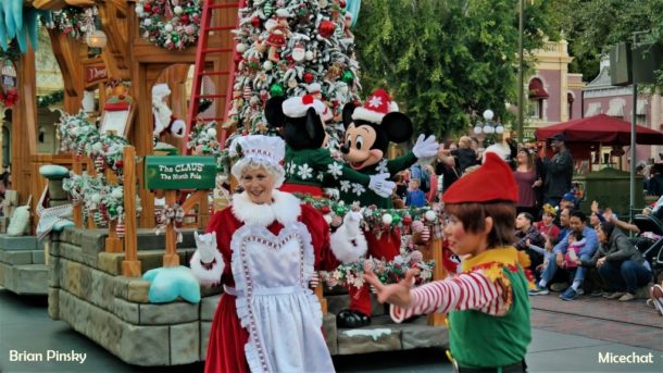 , Disneyland Resort Update: Treasures of the Tropical Hideaway