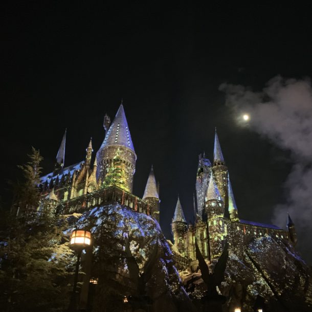 , Holiday Magic at The Wizarding World in Hollywood