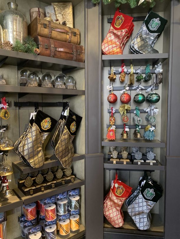 , Holiday Magic at The Wizarding World in Hollywood
