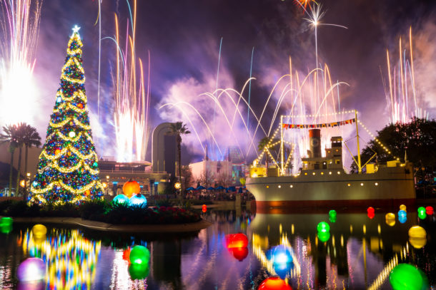 , Dateline Disney World – Epcot and Hollywood Studios for the Holidays
