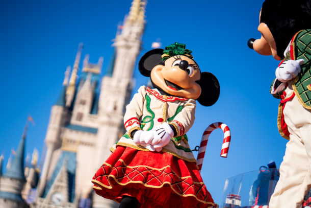 , Dateline Disney World – Holiday Echo