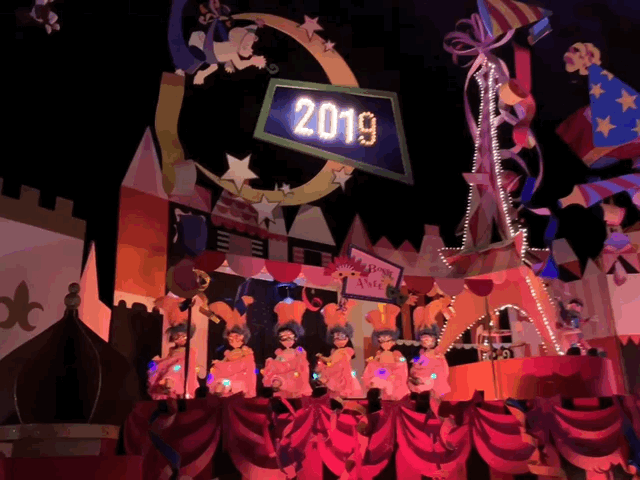 , Disneyland Update: Launching the new year with crowds crowds crowds