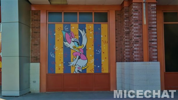 , Disneyland Resort Photo Update: Get Your Beers On