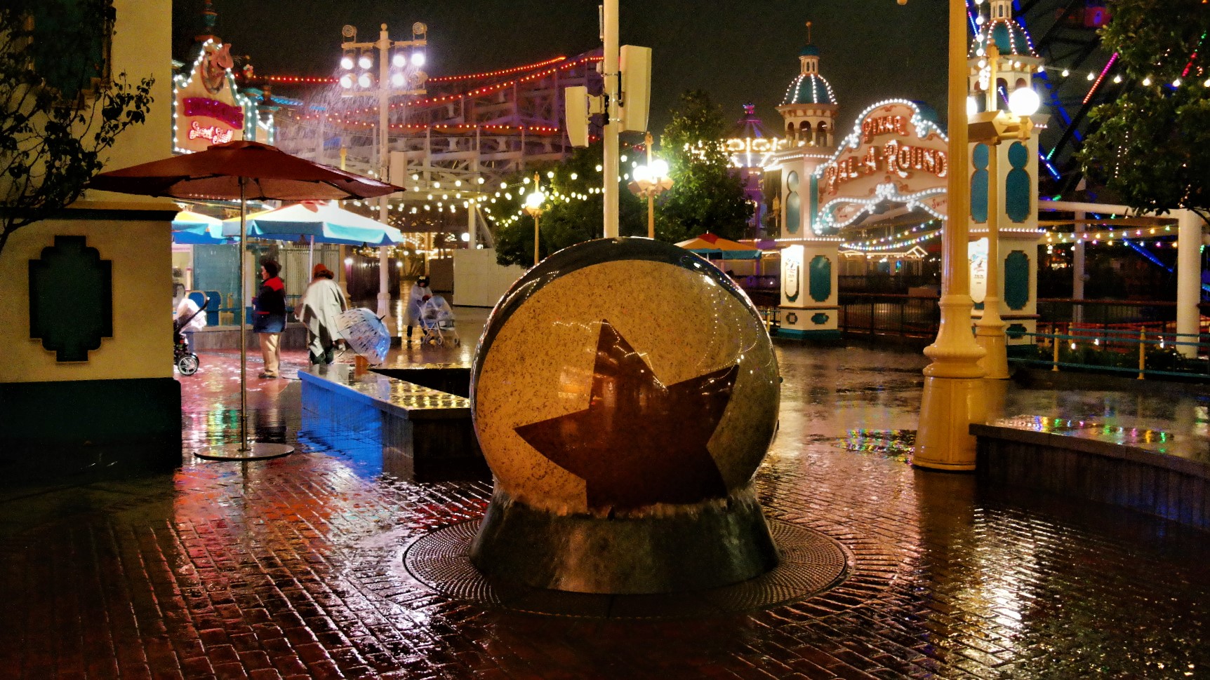 , Disneyland Resort Photo Update: Get Your Beers On