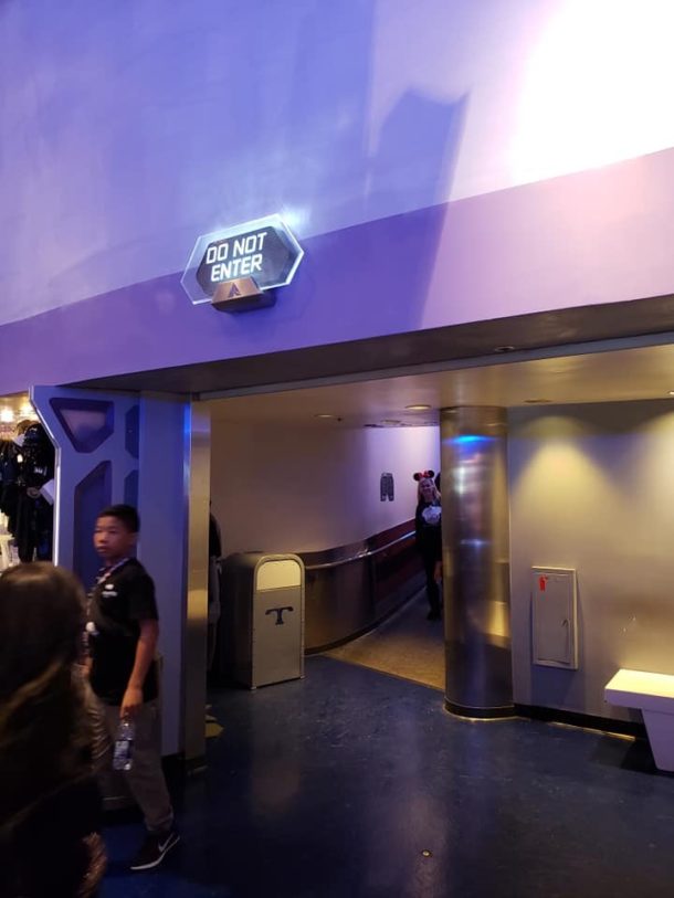 , Disneyland Update – Santa Priced Out of Disneyland