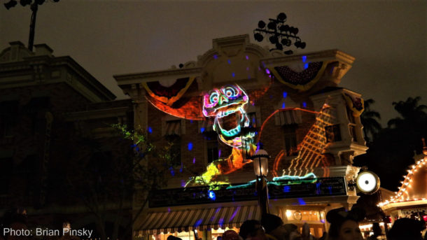 mix magic, Disneyland Update – Rainy Days and New Magic