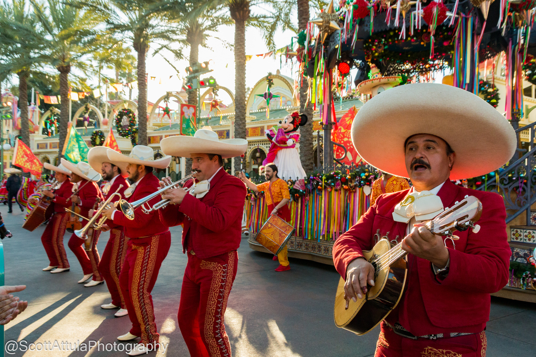 , Disneyland Update – Santa Priced Out of Disneyland
