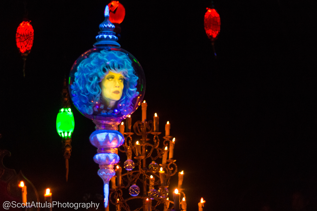 , Disneyland Update – Santa Priced Out of Disneyland