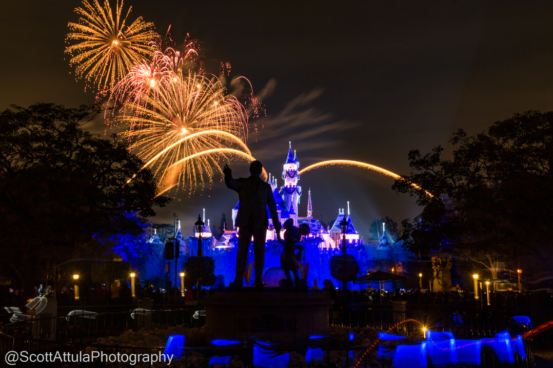 , Disneyland Update – Santa Priced Out of Disneyland