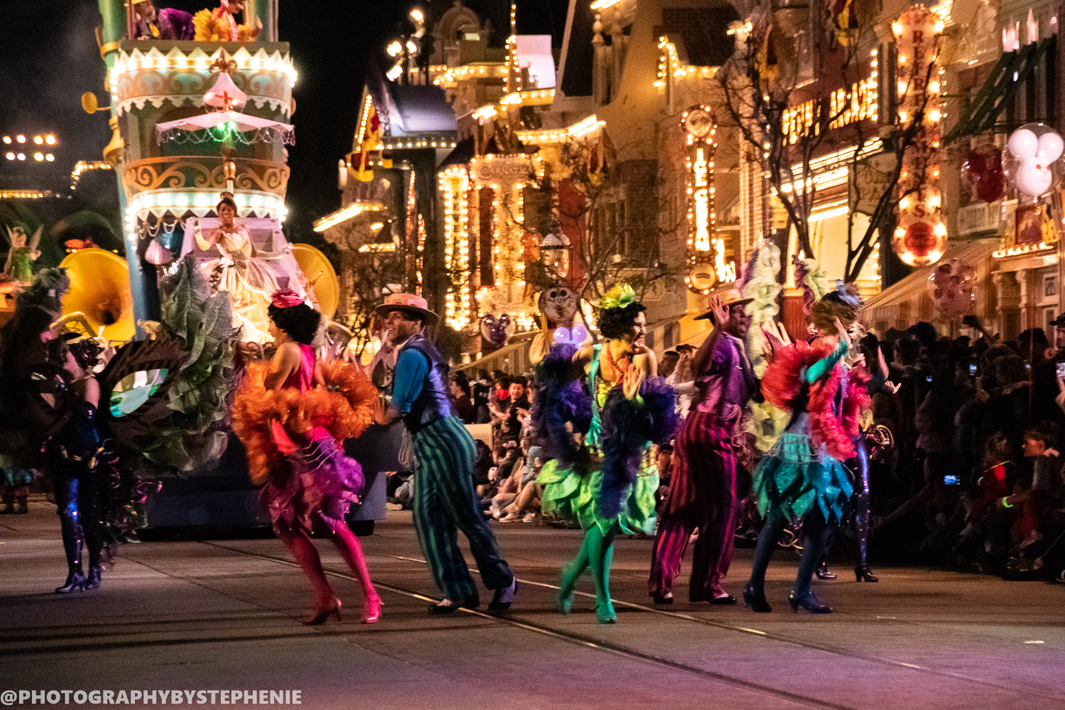 Lunar New Year, Disneyland Update: It&rsquo;s Lunar New Year at the Disneyland Resort