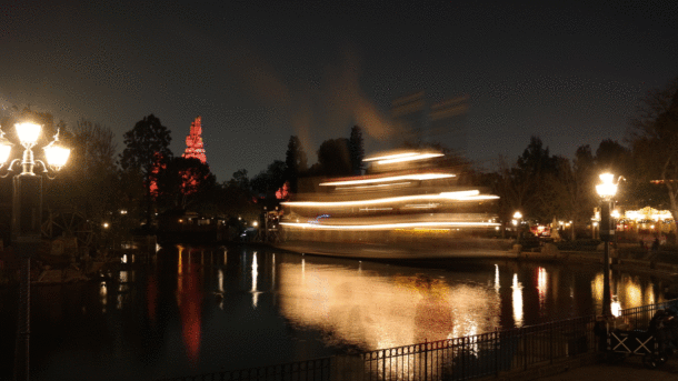 , Disneyland Photo Update: Mickey is Getting His Ears On