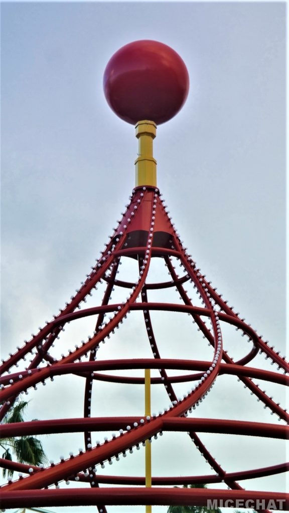 , Disneyland Update: The Soggiest Place On Earth
