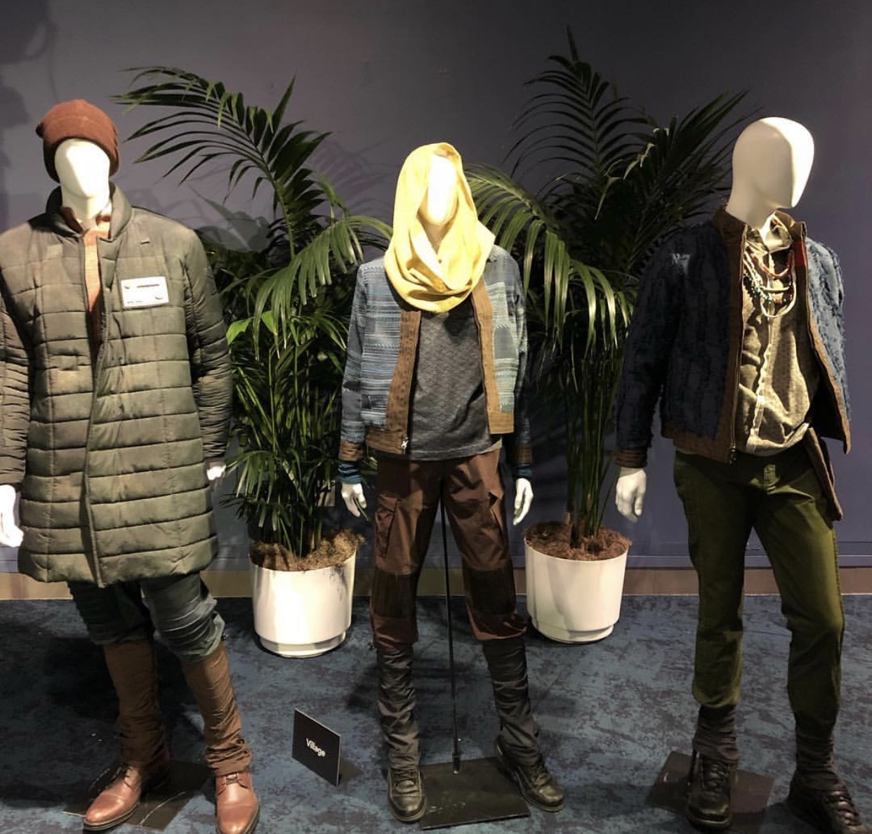 , Star Wars Galaxy’s Edge Costumes Revealed at Disneyland