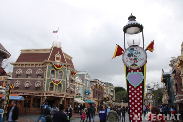Rainy Days and Mondays, Disneyland Update: Rainy Days and Mondays