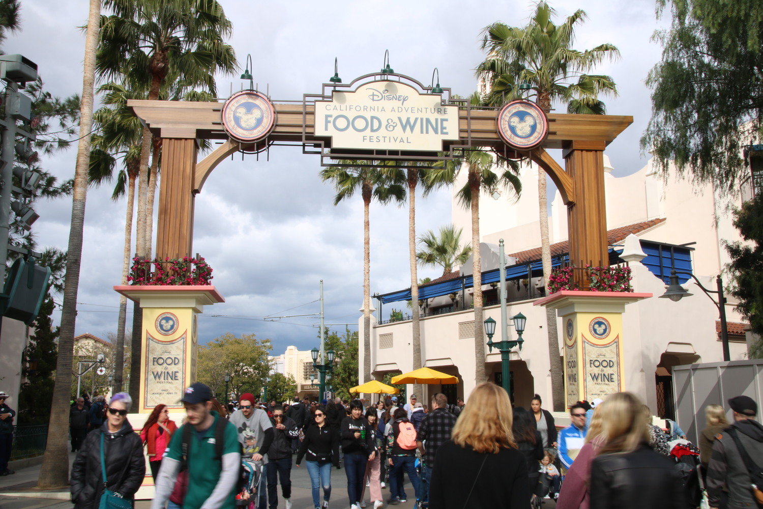 , Disneyland Resort Update – Mickey, Food, and Color