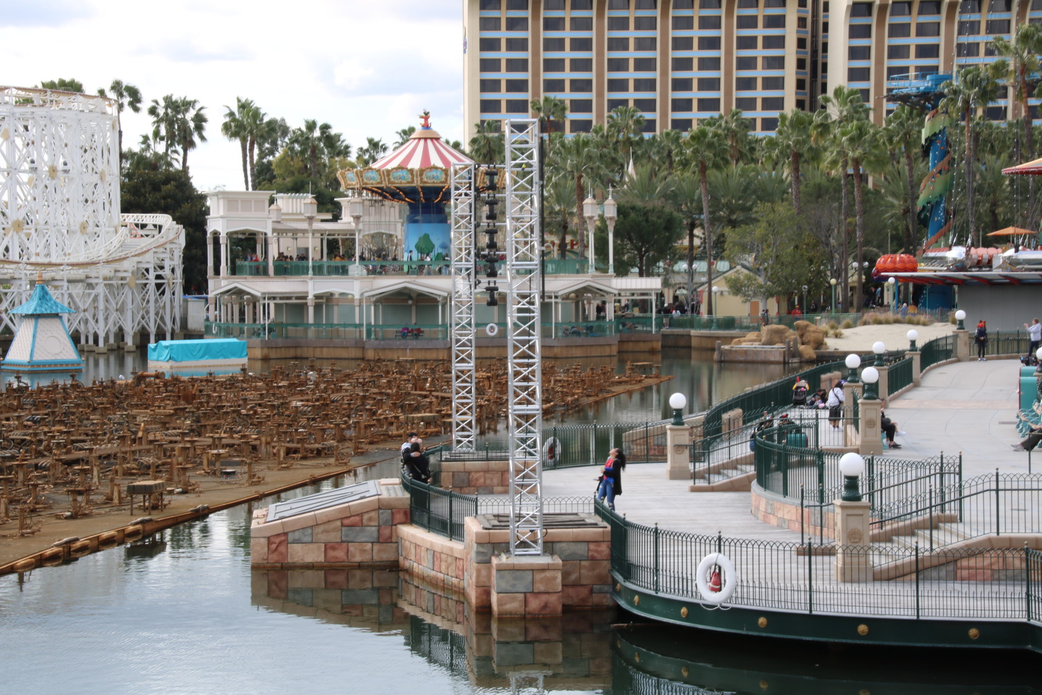, Disneyland Resort Update – Mickey, Food, and Color
