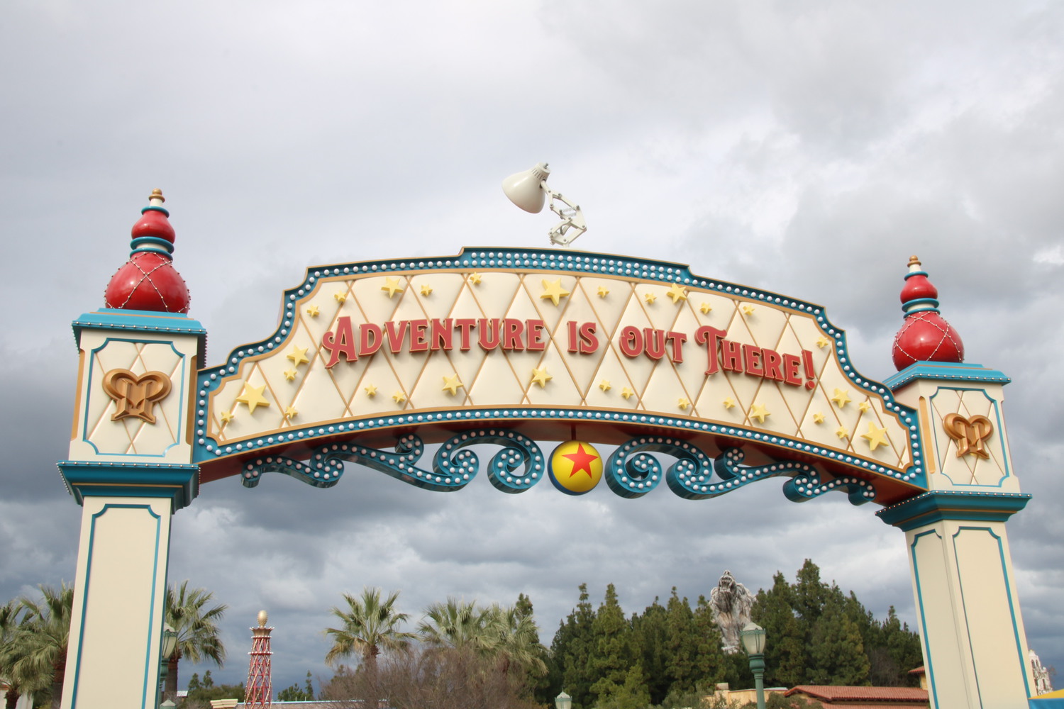 , Disneyland Resort Update – Mickey, Food, and Color