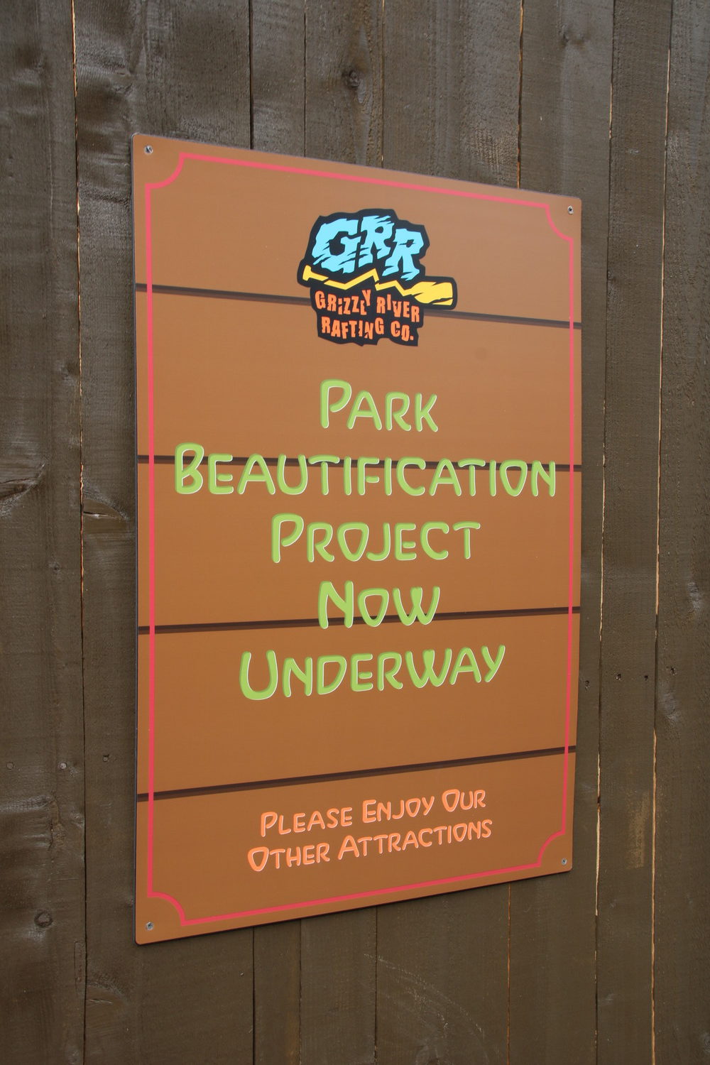 , Disneyland Resort Update – Mickey, Food, and Color