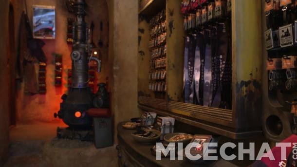 , The Shop Side: Your Guide to Star Wars: Galaxy’s Edge Restaurants and Shops