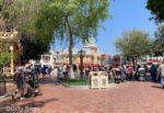 Disneyland-Garden-Wide