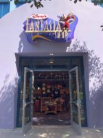 Disneyland-Hotel-Fantasia-Gift-shop-storefront
