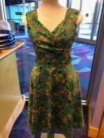 Disneyland-Hotel-Trader-Sams-tiki-dress