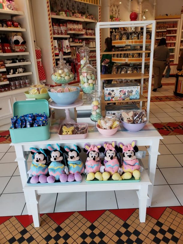 Disneyland Spring Break, Disneyland Resort Spring Update – Fox in the Mouse House