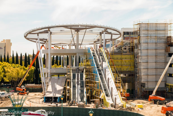 Disneyland Castle, Disneyland Update – Castle Metamorphosis and Star Wars Outcroppings