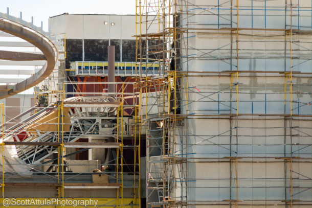 Disneyland Castle, Disneyland Update – Castle Metamorphosis and Star Wars Outcroppings
