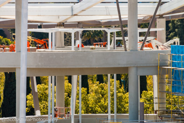 Disneyland Castle, Disneyland Update – Castle Metamorphosis and Star Wars Outcroppings