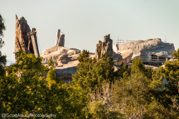 Disneyland Castle, Disneyland Update &#8211; Castle Metamorphosis and Star Wars Outcroppings