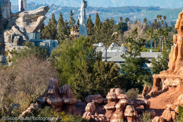 Disneyland Castle, Disneyland Update &#8211; Castle Metamorphosis and Star Wars Outcroppings