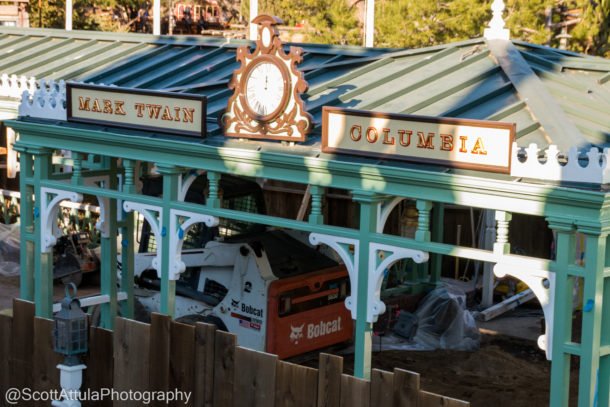 Disneyland Castle, Disneyland Update – Castle Metamorphosis and Star Wars Outcroppings